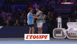 Wawrinka abandonne, Van Assche file en quarts de finale  - Tennis - ATP - Metz