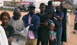 No Comment : les Sénégalais se rendent aux urnes pour la présidentielle