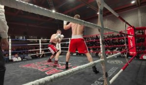 Gala de boxe de Leuze-en-Hainaut: victoire de Quentin Raviart