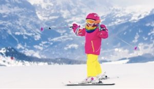 A quel âge inscrire son enfant au ski ?