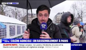 Colère des agriculteurs: plusieurs centaines de personnes réunies sur la place de la République à Paris