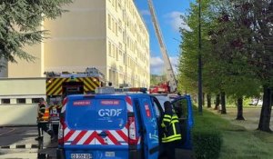 Explosion et incendie à Unieux : "on a eu très peur, on a couru"