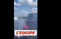 Affrontements sur l'autoroute entre supporters du PSG et de l'OL - Foot - Coupe
