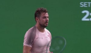 Shanghai - 21 ans après son père, Flavio Cobolli bat Stan Wawrinka