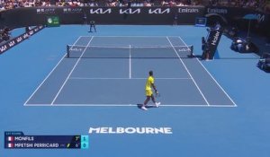 Open d'Australie - Un Monfils en feu renverse Mpetshi Perricard dans un match spectaculaire !