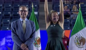 Monterrey - Schnaider dans le club des 5