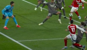 Pénalty ou pas pénalty pour Arsenal ?