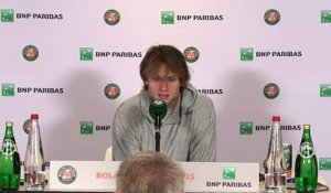 Roland-Garros 2025 - Zizou Bergs : "J'ai juste entendu que je joue dimanche soir sur le Chatrier... ce sera beau