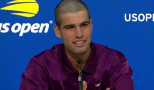 US Open 2025 - Carlos Alcaraz, sa nouvelle coupe : "Mon frère a pris la tondeuse et, disons, ça a mal tourné..."