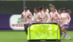 Bleues - Mbock de retour à l'entraînement avant le Pays de Galles