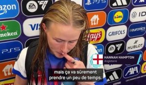 Hannah Hampton rend hommage à Jess Carter - Foot - Euro (F)