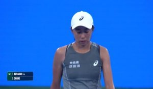 Wuhan - Navarro surprise d'entrée par Zhang