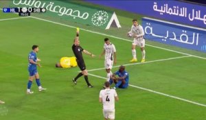 Al Hilal - Koulibaly expulsé après un tacle sur le gardien d'Al Shabab