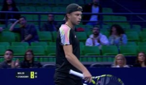 Athènes - Müller renverse Etcheverry après avoir sauvé une balle de match