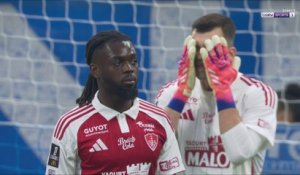 Ligue 1 : Angel Gomes profite d'une boulette de Brest !