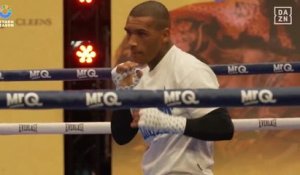 Poids moyens - Benn et Eubank s'échauffent sur le ring avant leur combat