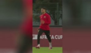 Maroc - Hakimi à l'entraînement avant le match d'ouverture