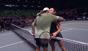Bataille des sexes - Un service gagnant et Kyrgios s'impose face à Sabalenka