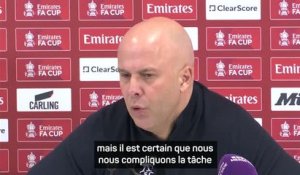 Liverpool - Arne Slot mécontent de la victoire tardive des Reds