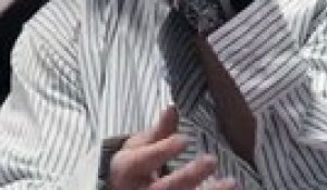 Antoine Dupont prend la pose - Rugby