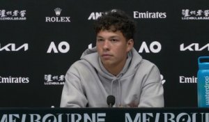 Tennis - Open d'Australie 2026 - Ben Shelton, dominé par Jannik Sinner : "Je ne suis clairement pas découragé"