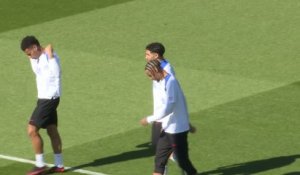 PSG - Barcola de retour à l'entraînement collectif avant Liverpool