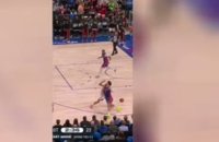 Les paniers coup sur coup de Strus et Mitchell