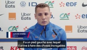 Bleus - Digne émerveillé par la magie d’Olise