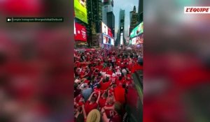 Plusieurs centaines de Norvégiens réunis à Times Square pour réaliser leur célébration - Coupe du monde 2026 - Norvège