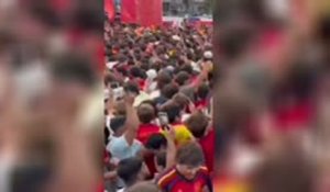 Espagne - Scènes de liesses à Madrid après les buts de la Roja