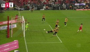 Bundesliga : un csc de dingue enfonce Stuttgart face au Bayern !
