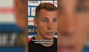 PSG - Digne compare Enrique et Emery
