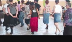 Méru : bal country pour 130 danseurs