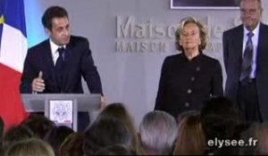 Bernadette Chirac reçoit la légion d'honneur