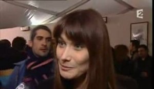 Carla Bruni : 'J'aime qu'on me télécharge'