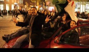 Liesse à Paris après la victoire de l'Algérie