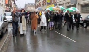 Cambrai : pluvieuse procession de l'Assomption