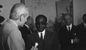 Mérignac, Gironde : escale du Président Léopold Senghor