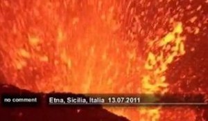 L'Etna entre en irruption en Italie - no comment