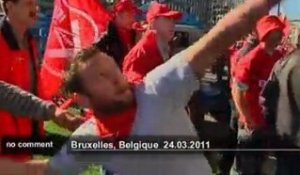 Manifestation à Bruxelles avant le sommet... - no comment