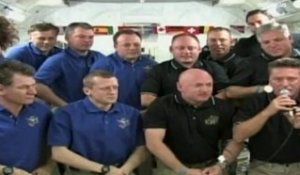 Benoît XVI parle aux astronautes de l'ISS