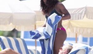 Serena Williams en bikini à la plage
