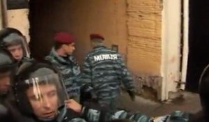 Procès Timochenko: sympathisants contre policiers