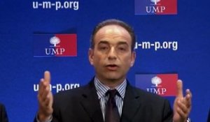 UMP - François Hollande candidat choisi pour les présidentielles