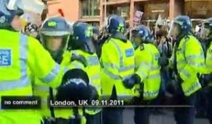Royaume-Uni : manifestation étudiante - no comment