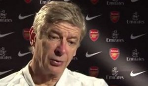 Wenger en quête d'un latéral gauche