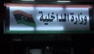 Libye : l'ancien général Youssef al-Mankouch nommé à...