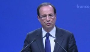 Perte du AAA : Hollande parle d'un échec pour Sarkozy