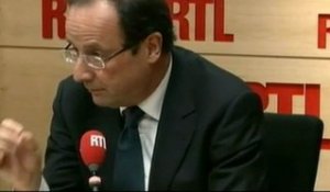 François Hollande, candidat socialiste à la Présidentielle, répondait aux questions des auditeurs de RTL mercredi matin