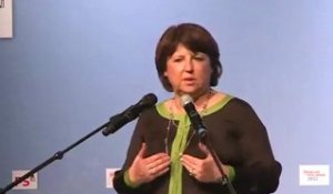 Martine Aubry en réunion publique de soutien à François Hollande à Amilly